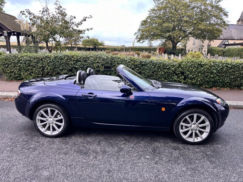 MAZDA MX-5