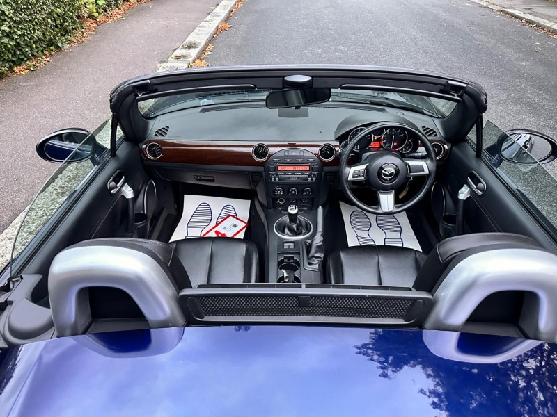 MAZDA MX-5