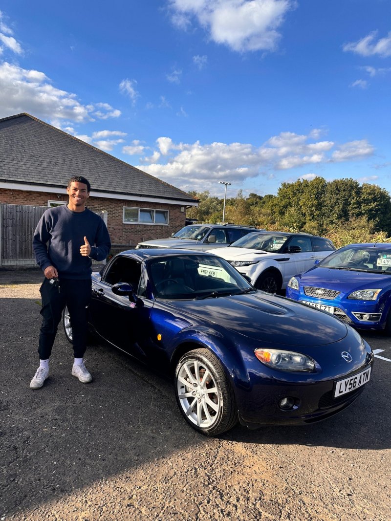 View MAZDA MX-5 2.0i Sport Euro 4 2dr
