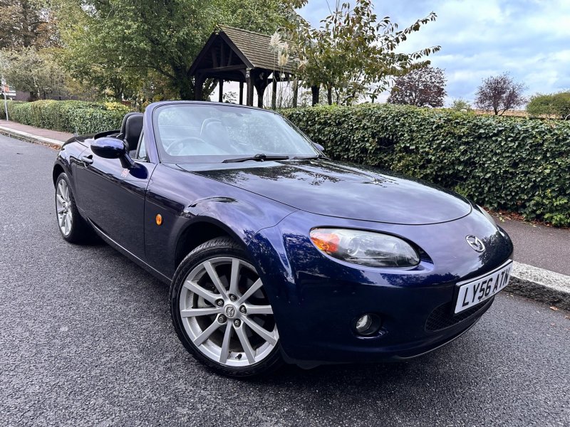View MAZDA MX-5 2.0i Sport Euro 4 2dr