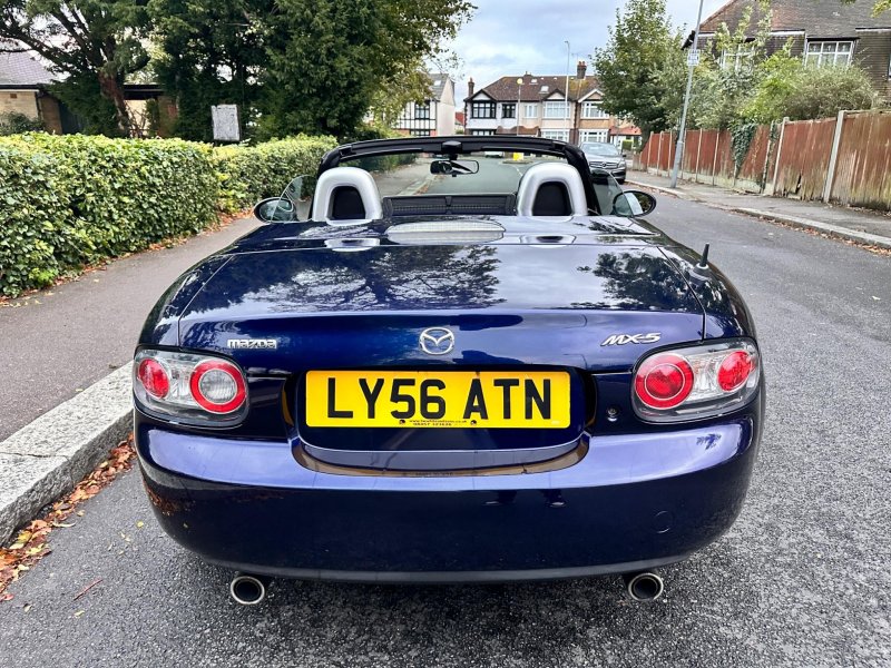 MAZDA MX-5