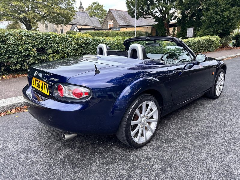 MAZDA MX-5