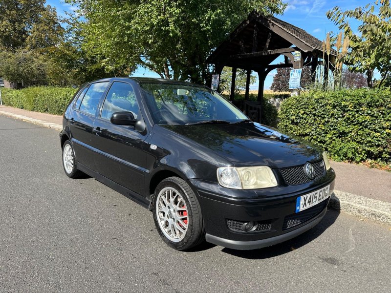 VOLKSWAGEN POLO