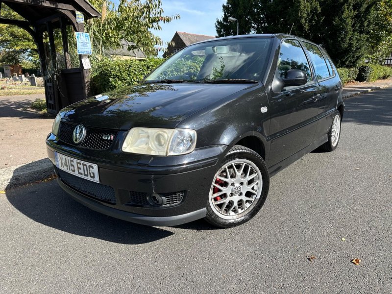 VOLKSWAGEN POLO