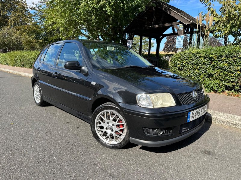VOLKSWAGEN POLO
