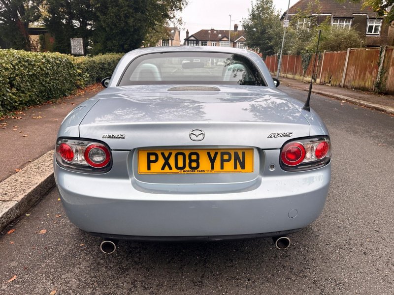 MAZDA MX-5