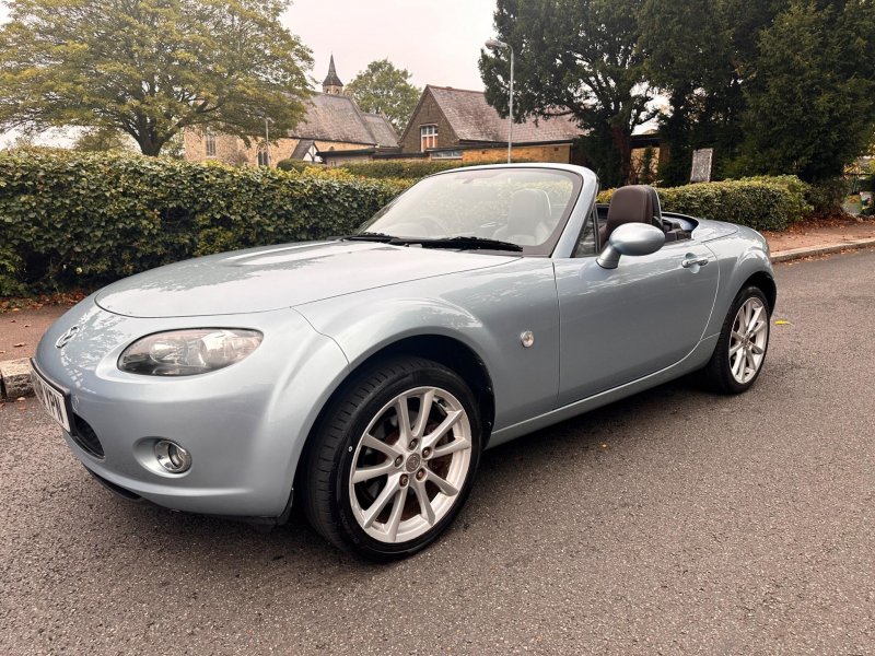 MAZDA MX-5
