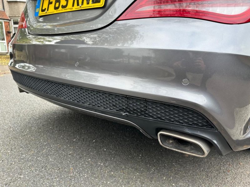 MERCEDES-BENZ CLA