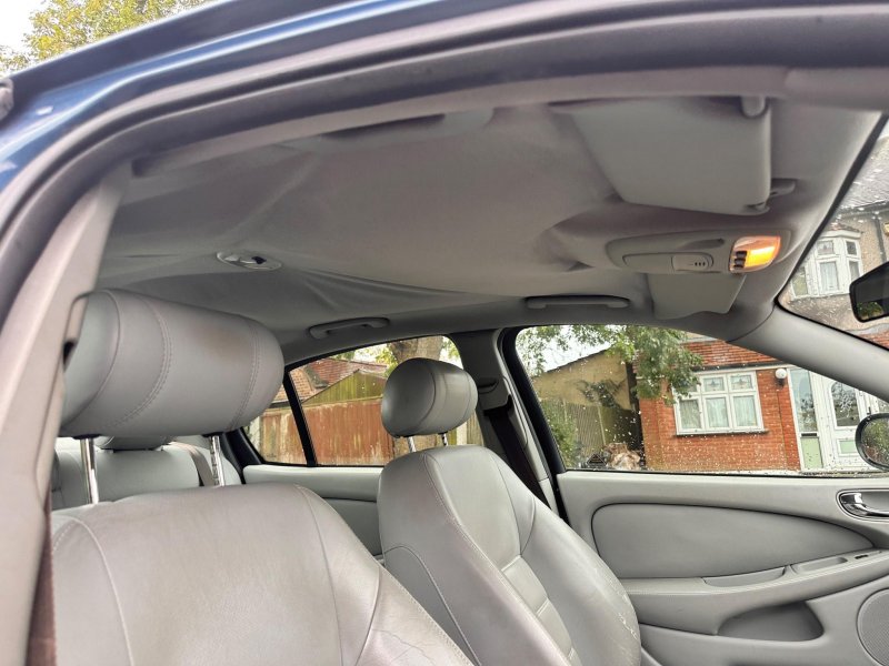 JAGUAR X-TYPE