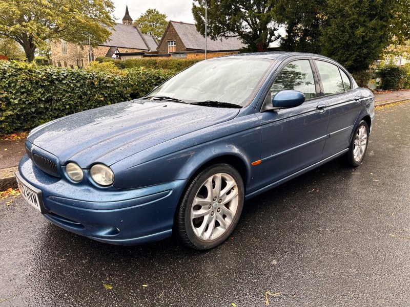 JAGUAR X-TYPE