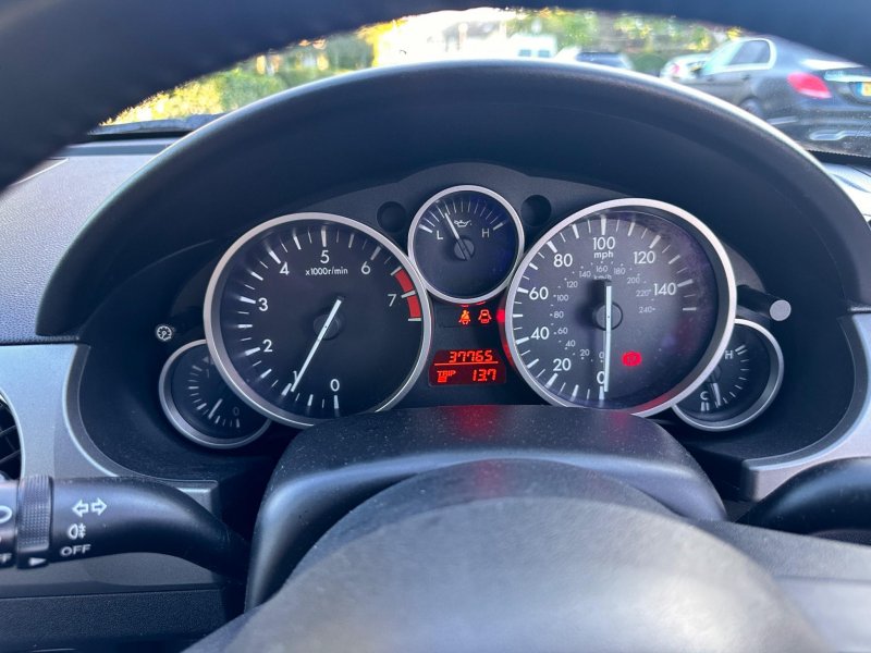 MAZDA MX-5