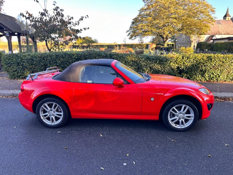 View MAZDA MX-5 1.8i SE Euro 4 2dr