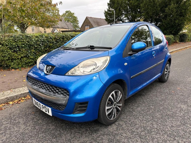 PEUGEOT 107