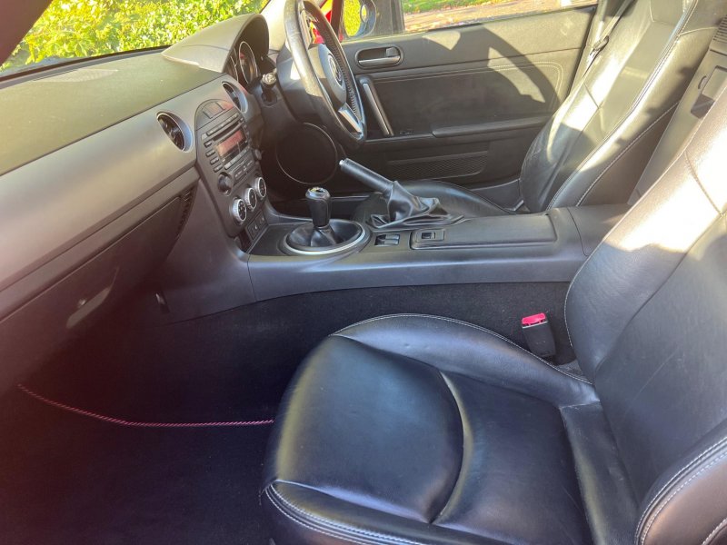 MAZDA MX-5