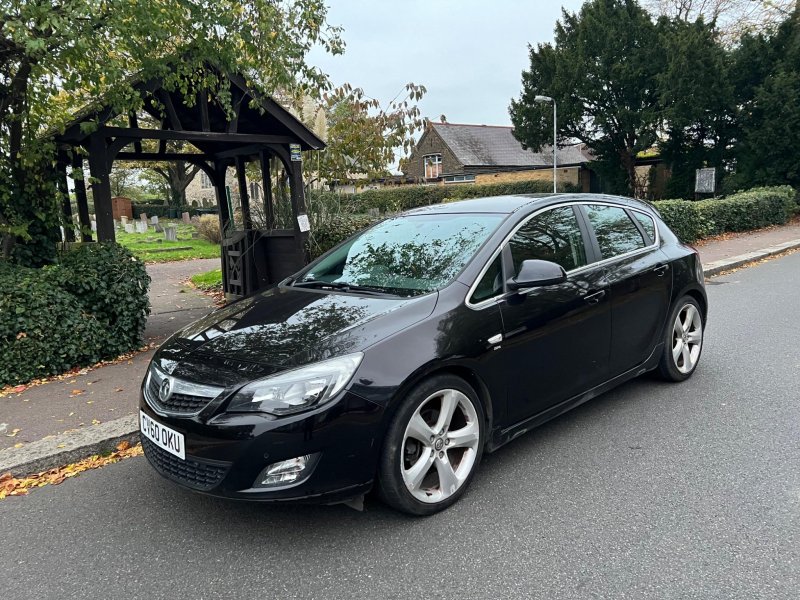 VAUXHALL ASTRA