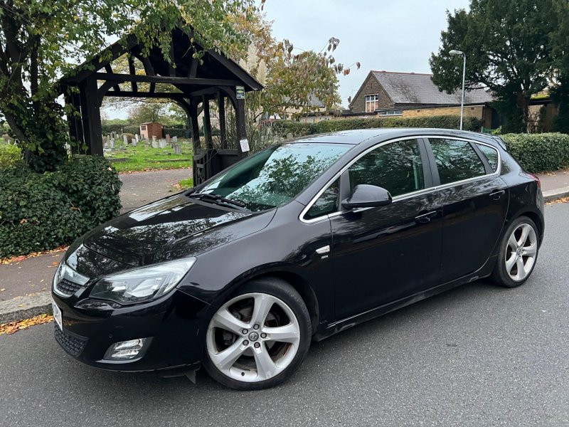 VAUXHALL ASTRA