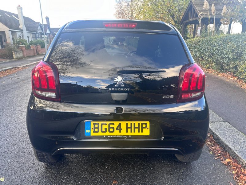 PEUGEOT 108