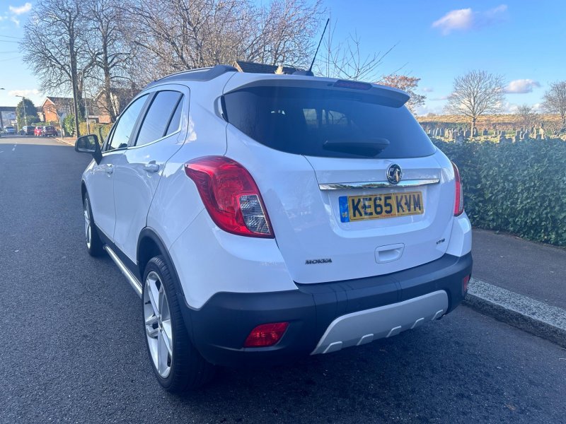 VAUXHALL MOKKA