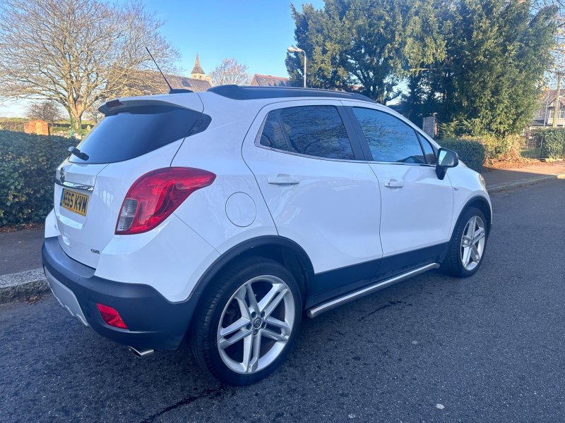 VAUXHALL MOKKA
