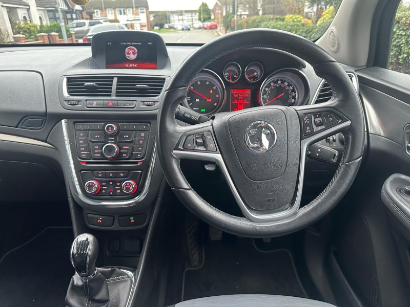 VAUXHALL MOKKA