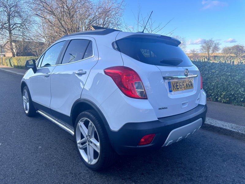 VAUXHALL MOKKA