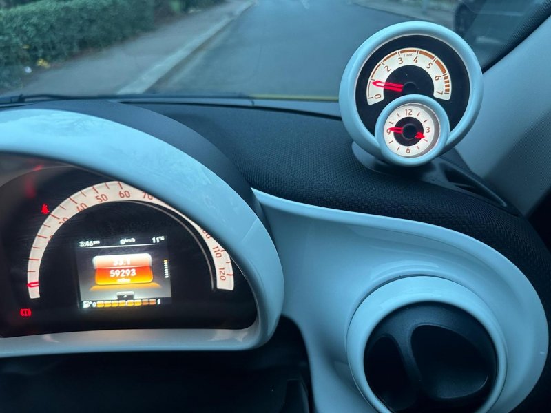 SMART FORFOUR