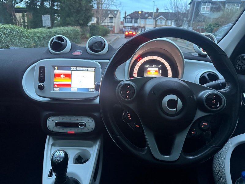 SMART FORFOUR