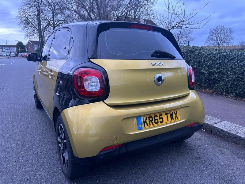 SMART FORFOUR