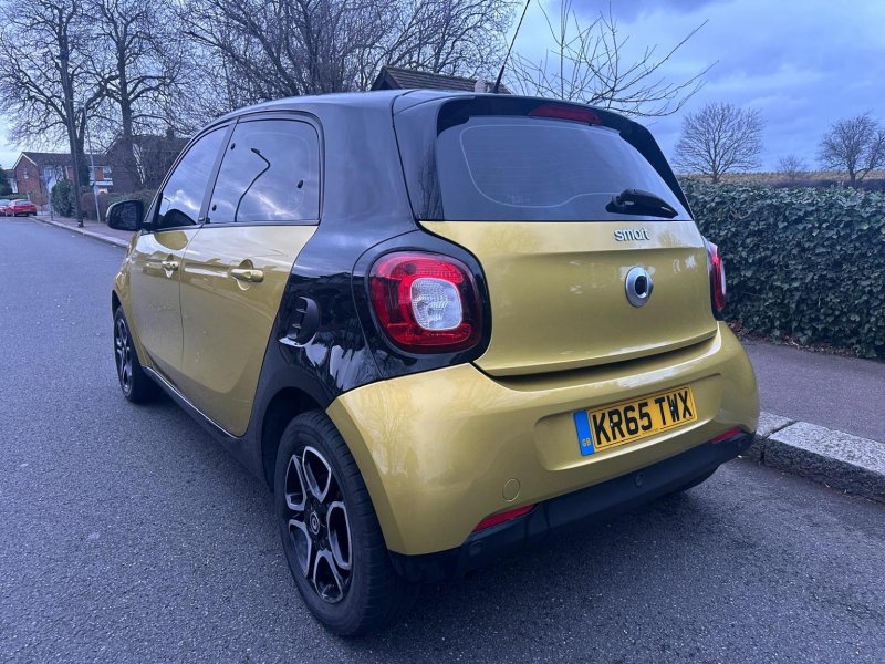 SMART FORFOUR