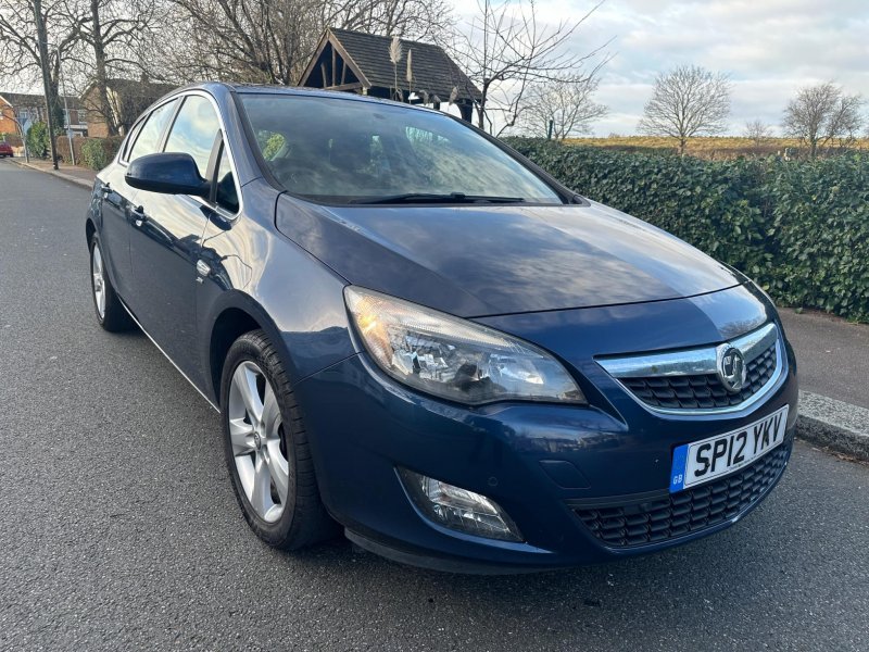 VAUXHALL ASTRA