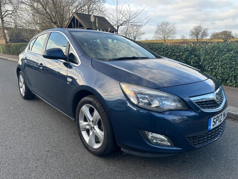 VAUXHALL ASTRA