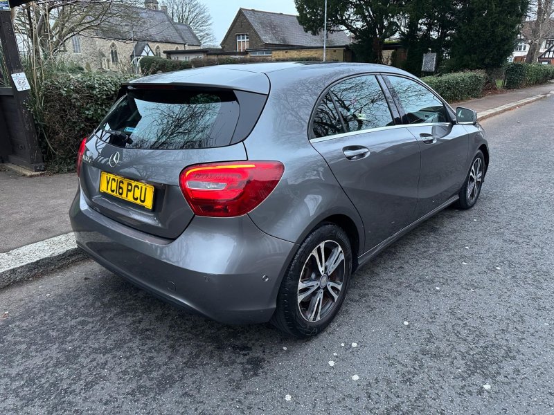 MERCEDES-BENZ A CLASS