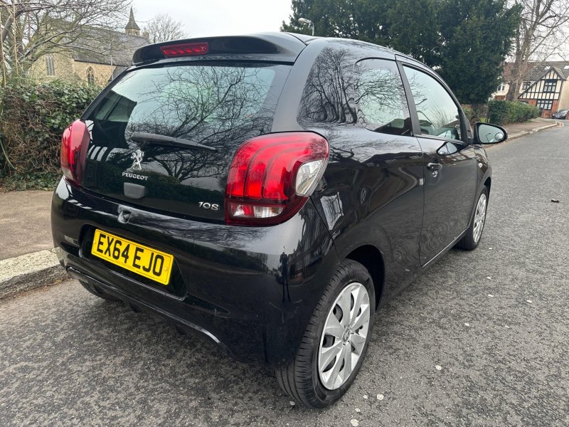 PEUGEOT 108