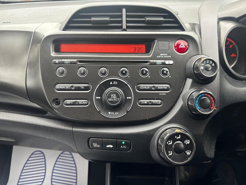 HONDA JAZZ