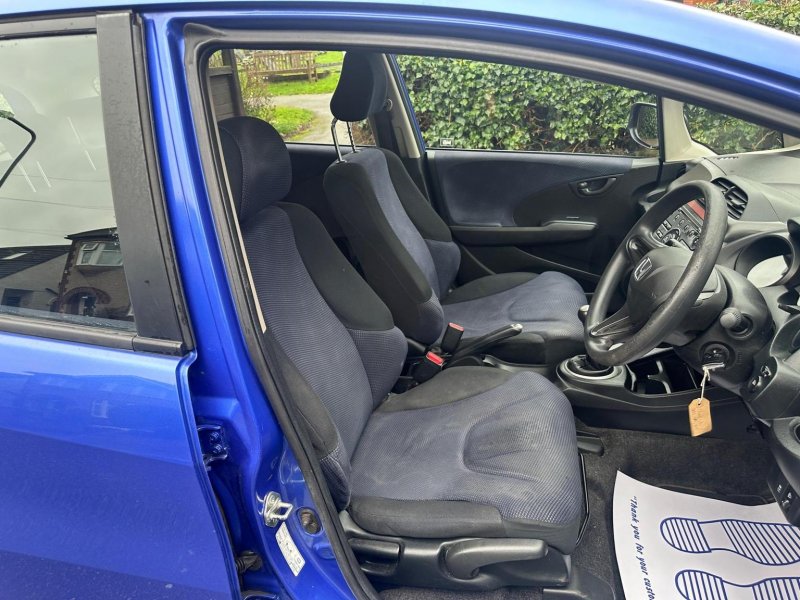 HONDA JAZZ