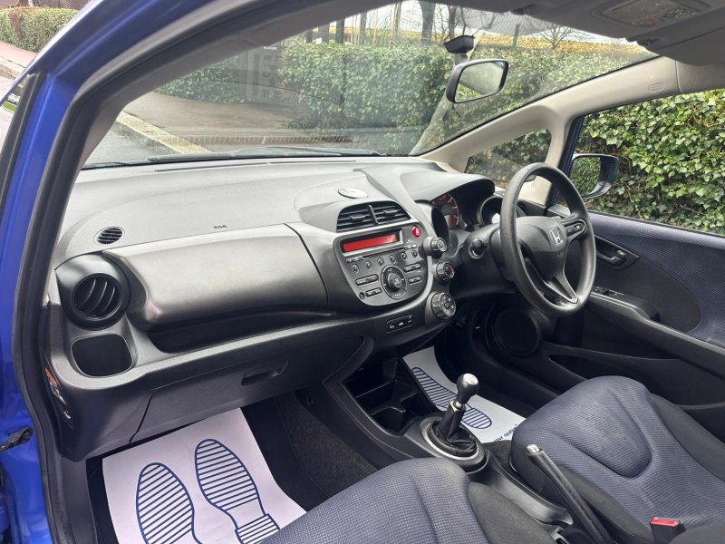HONDA JAZZ