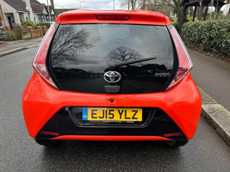 TOYOTA AYGO