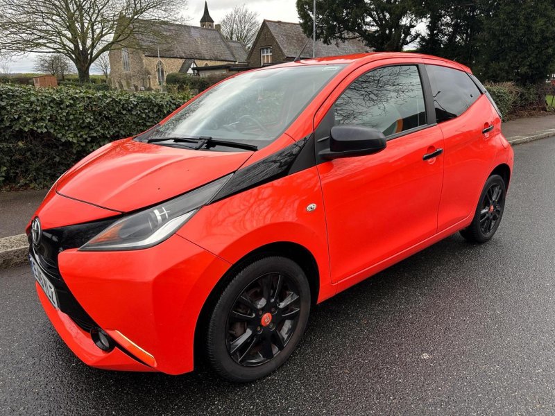 TOYOTA AYGO