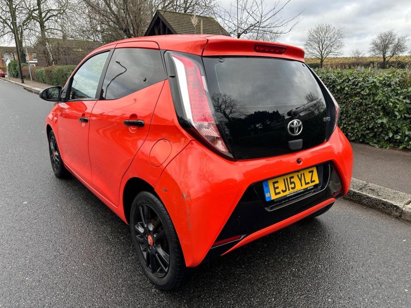 TOYOTA AYGO