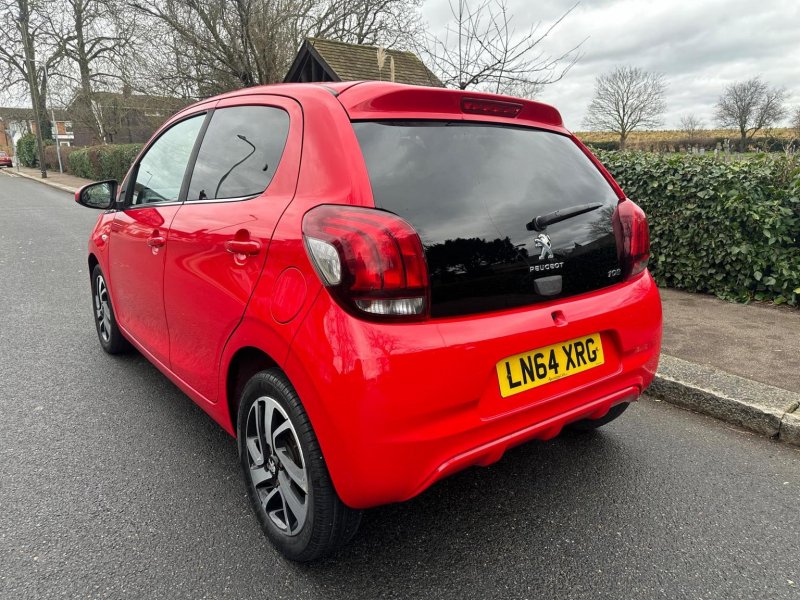 PEUGEOT 108
