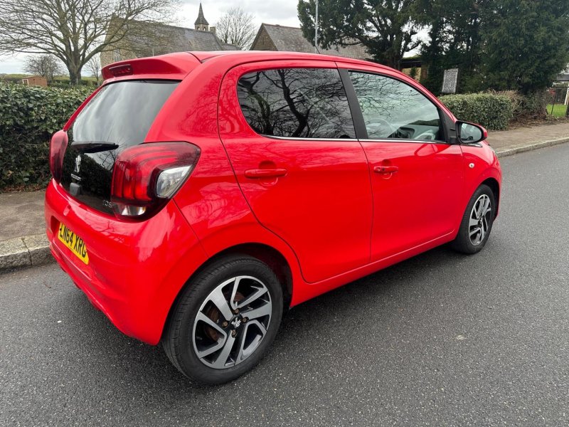 PEUGEOT 108