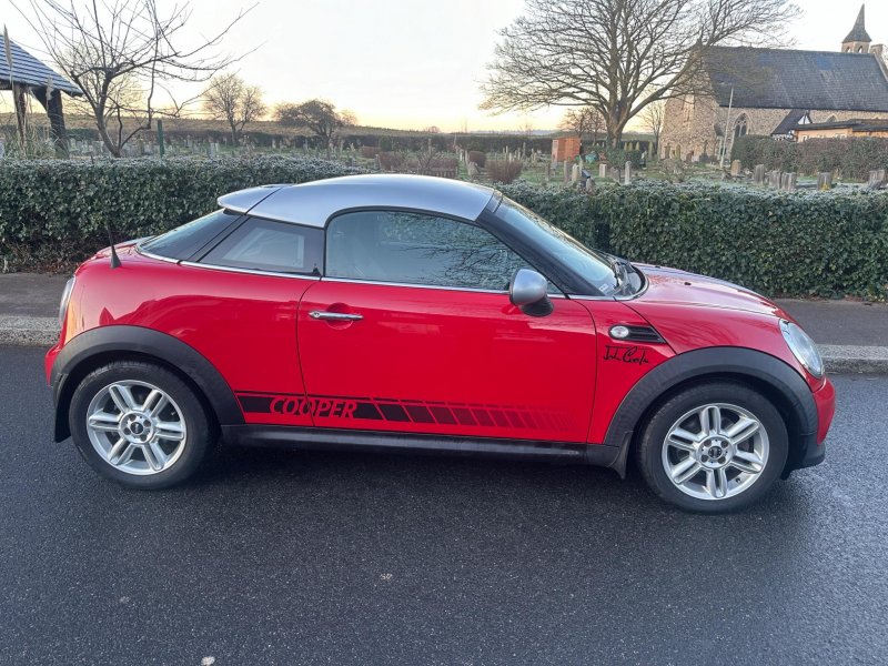 View MINI COUPE 1.6 Cooper Euro 5 (s/s) 2dr