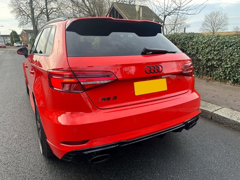 AUDI RS3