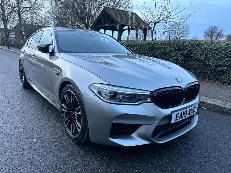 BMW M5