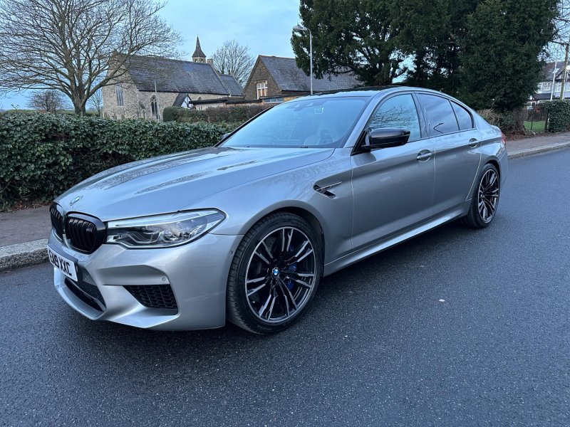 BMW M5