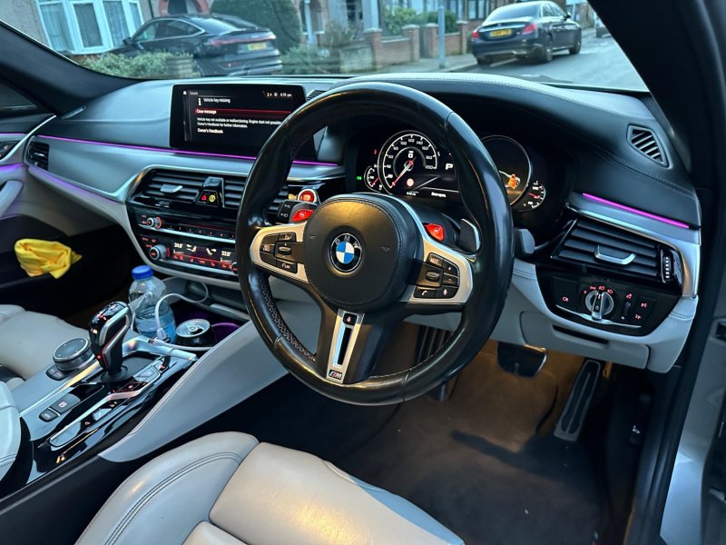 BMW M5