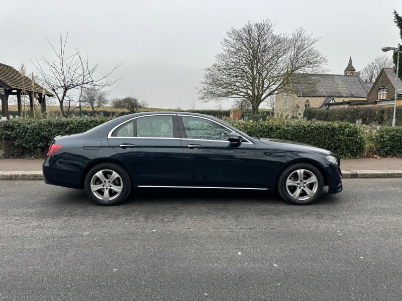 View MERCEDES-BENZ E CLASS 2.0 E220d SE (Premium) G-Tronic+ Euro 6 (s/s) 4dr