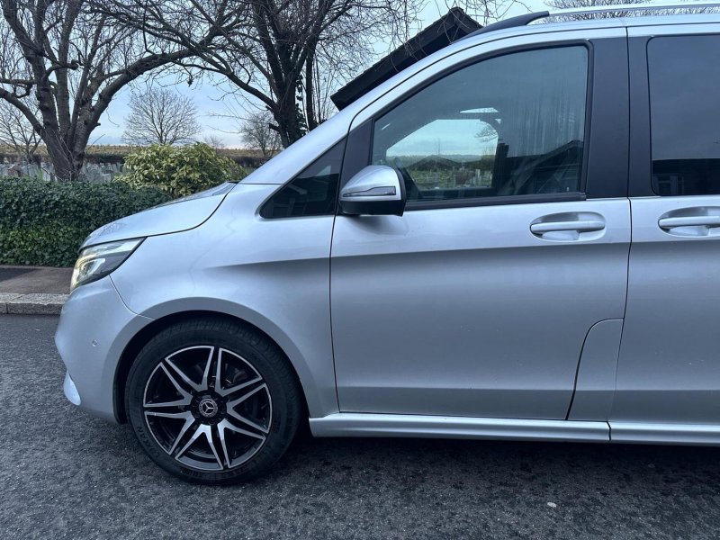 MERCEDES-BENZ V CLASS