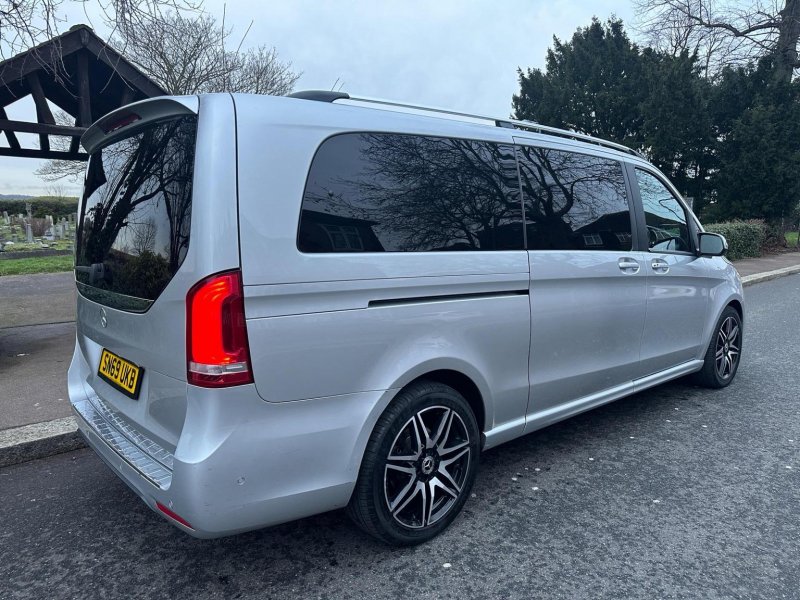 MERCEDES-BENZ V CLASS