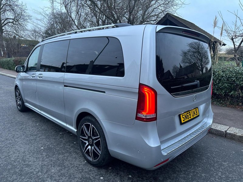 MERCEDES-BENZ V CLASS